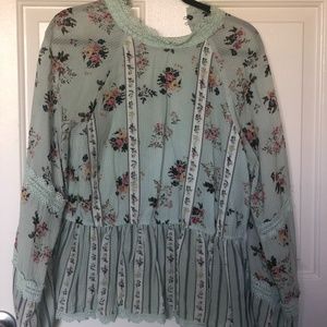 Floral print blouse